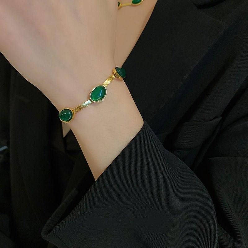 Crystal Pendant Necklace With Bracelet